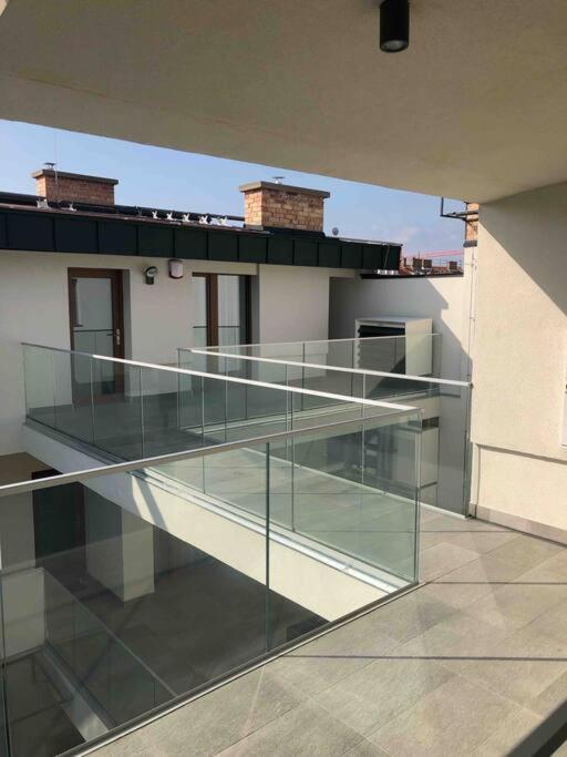 Luxury Cozy 2 Bdr Downtown Apt.4 Budapeste