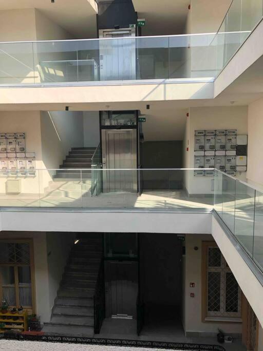 Luxury Cozy 2 Bdr Downtown Apt.4 Apartamento *