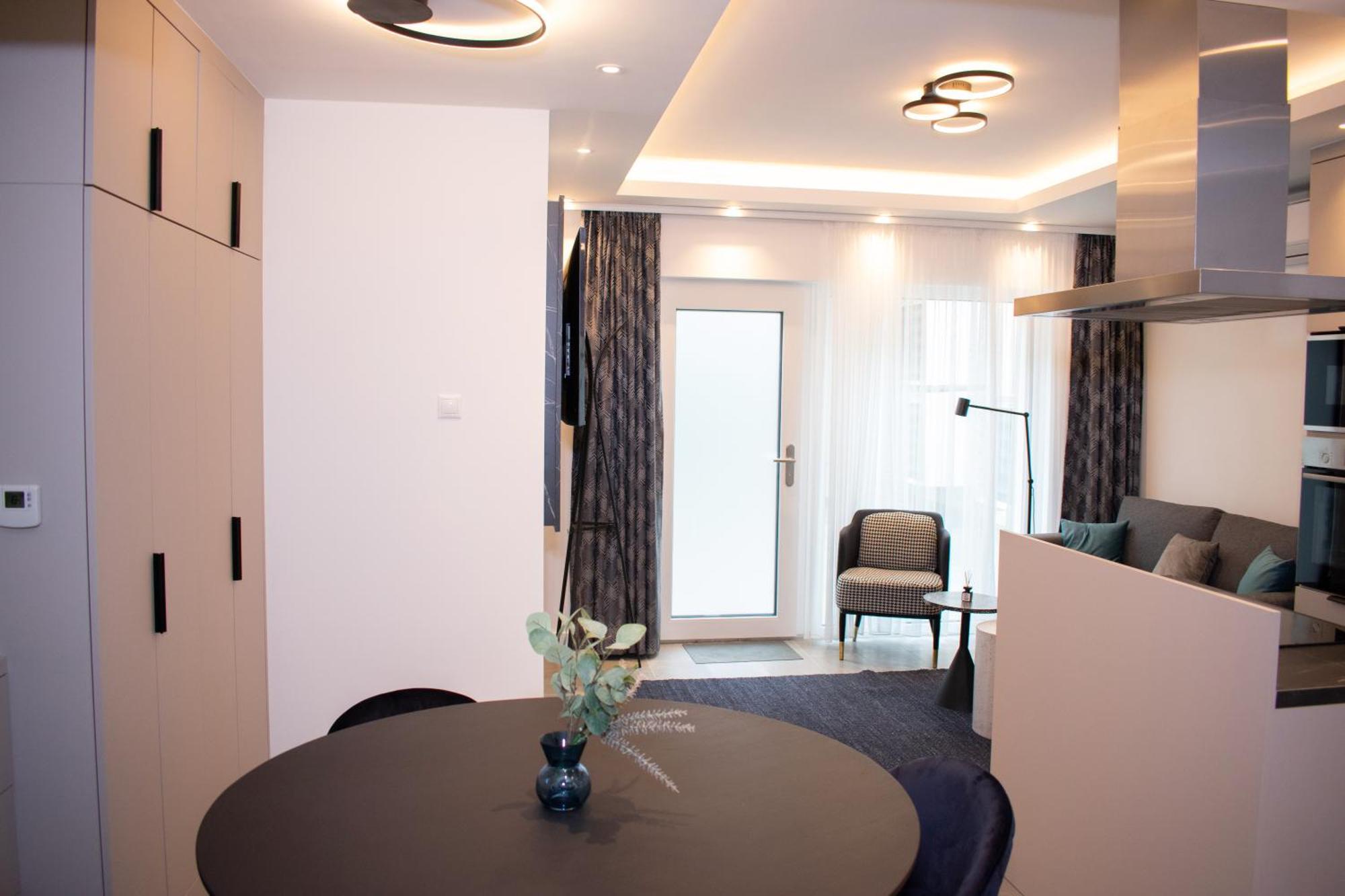 Luxury Cozy 2 Bdr Downtown Apt.4 Apartamento *