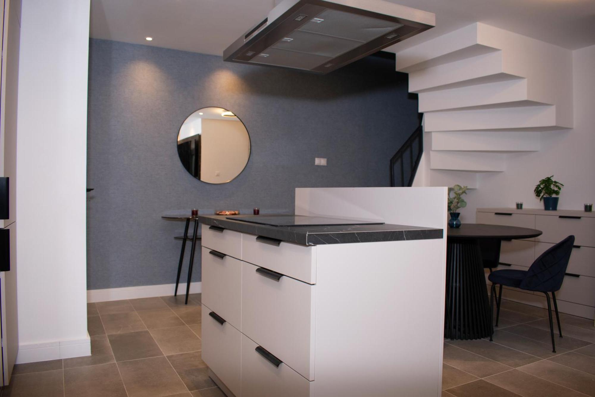Apartamento Luxury Cozy 2 Bdr Downtown Apt.4